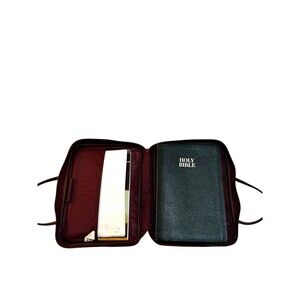 HOLY BIBLE KJV Giant Print Nelson 544 Black Leather 1990 Red Letter Bear Case